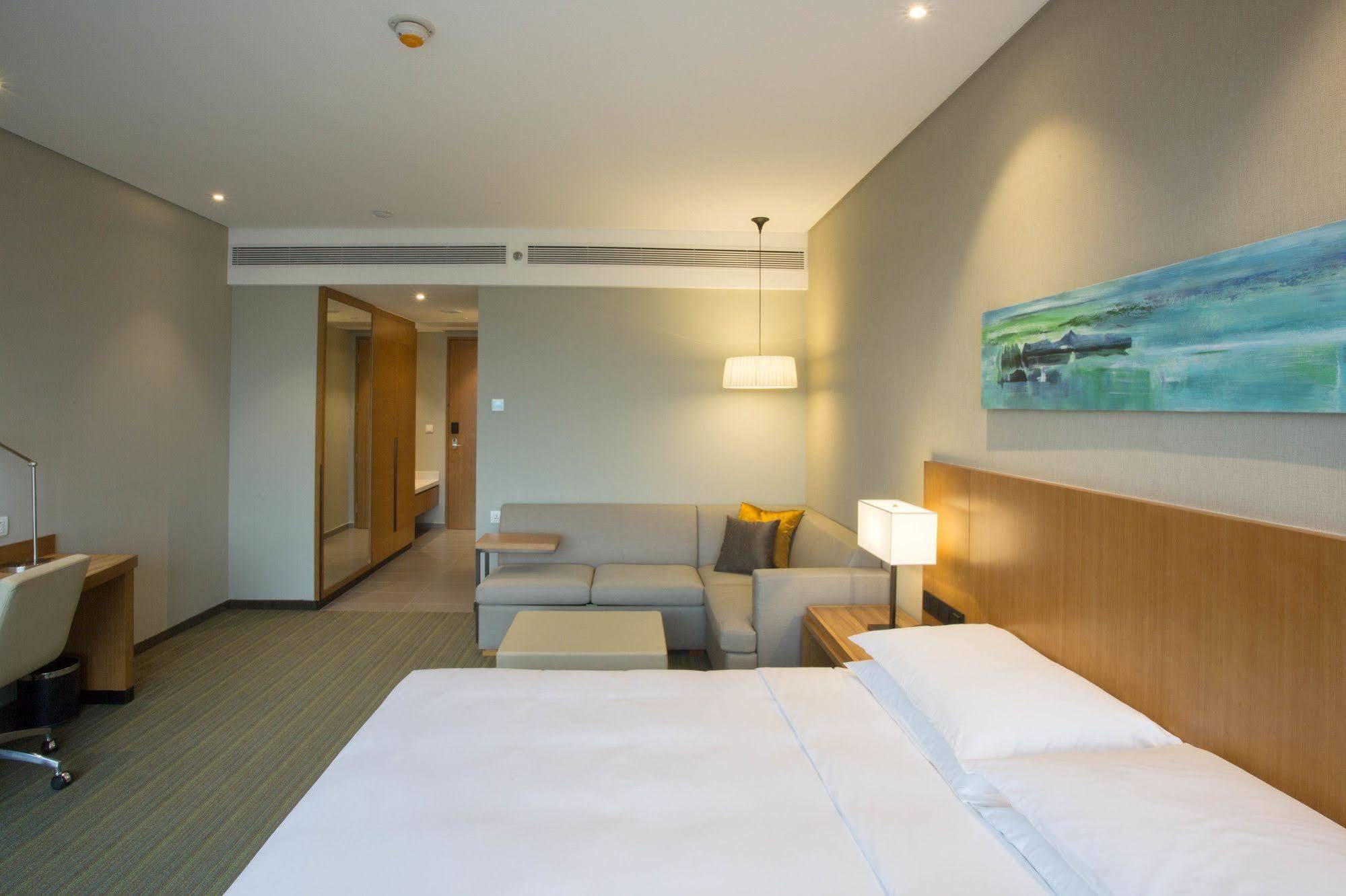 Hyatt Place Foshan Lishui Exterior foto